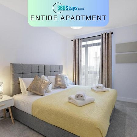 2 Bedroom Luxury Apartments With Parking In Stanmore, North West By 360 Stays London Stanmore  Exterior photo